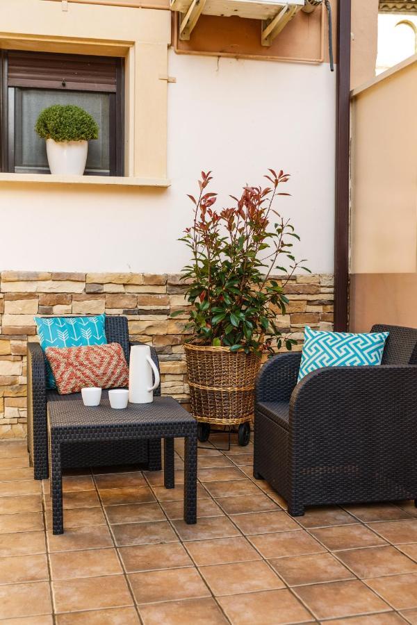 Casa Rural La Pinta- Sendaviva Y Bardenas Villafranca Esterno foto